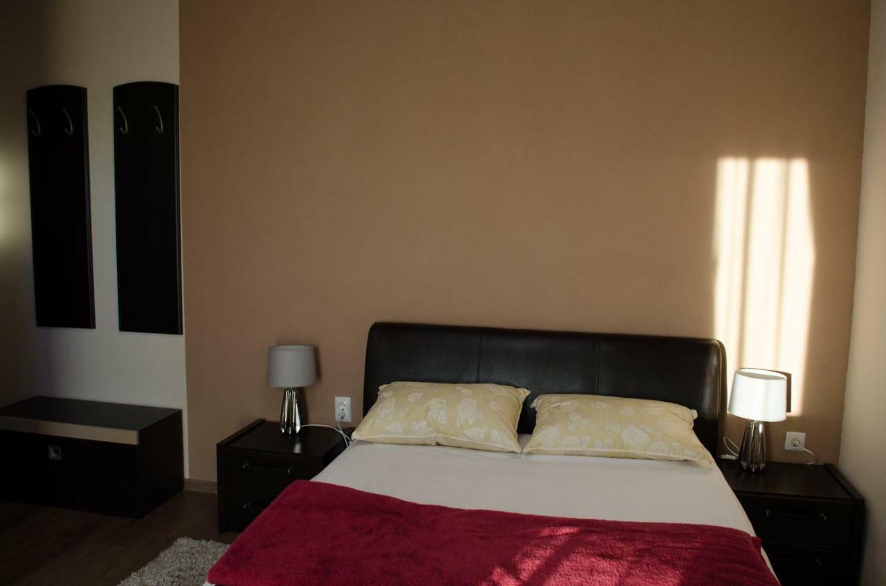 Panoramic Hotel Baia Sprie Bagian luar foto